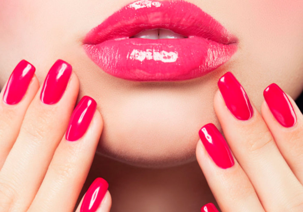 fazer as unhas sozinha em casa