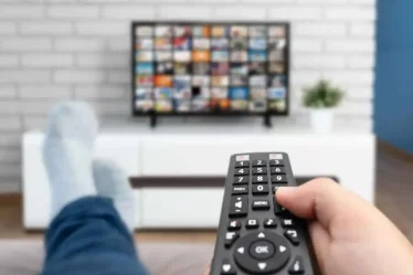 7 streamings gratuitos para assistir filmes programas e séries