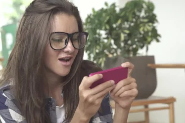 Aplicativo para jogar emulador no Android e iPhone